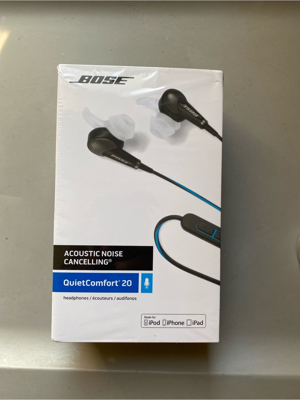 Bose QuietComfort 20 Headphones. (IOS)